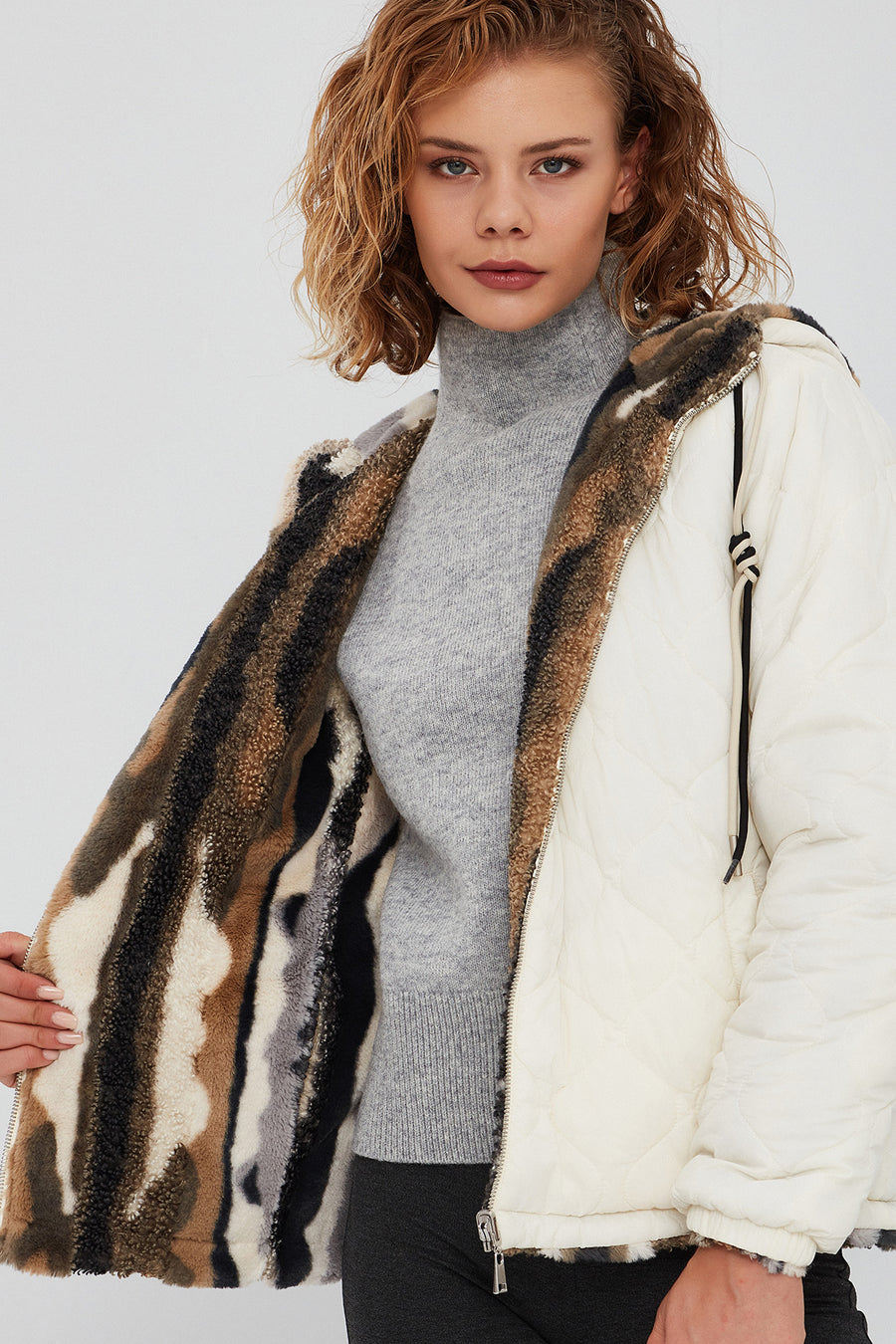 Cortina Women's Patterned Double-Sided Teddy Coat