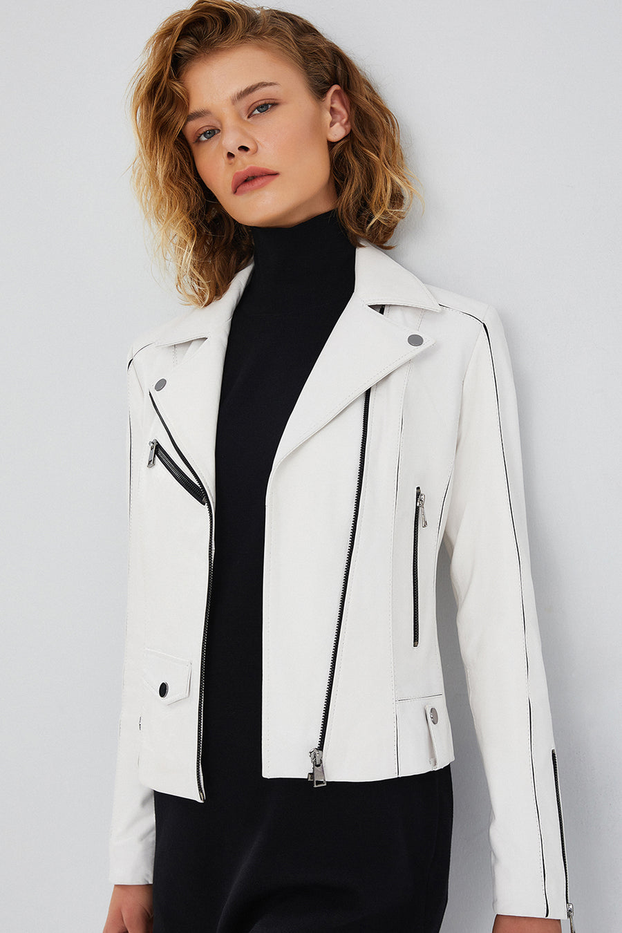 Bella Kadın Beyaz Slim-Fit Biker Deri Ceket
