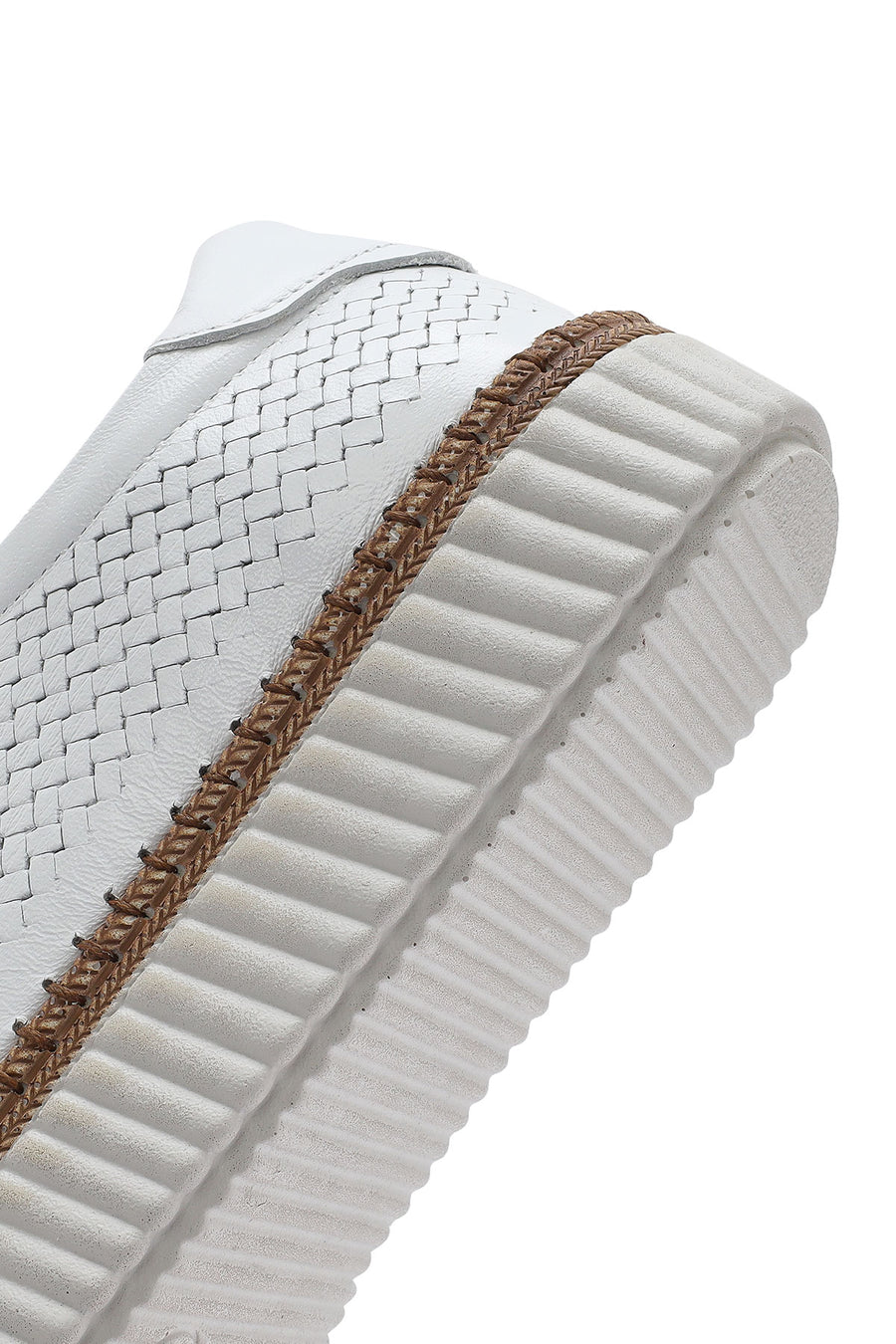 Women's White Lace-up Thick-Sole Leather Sneaker