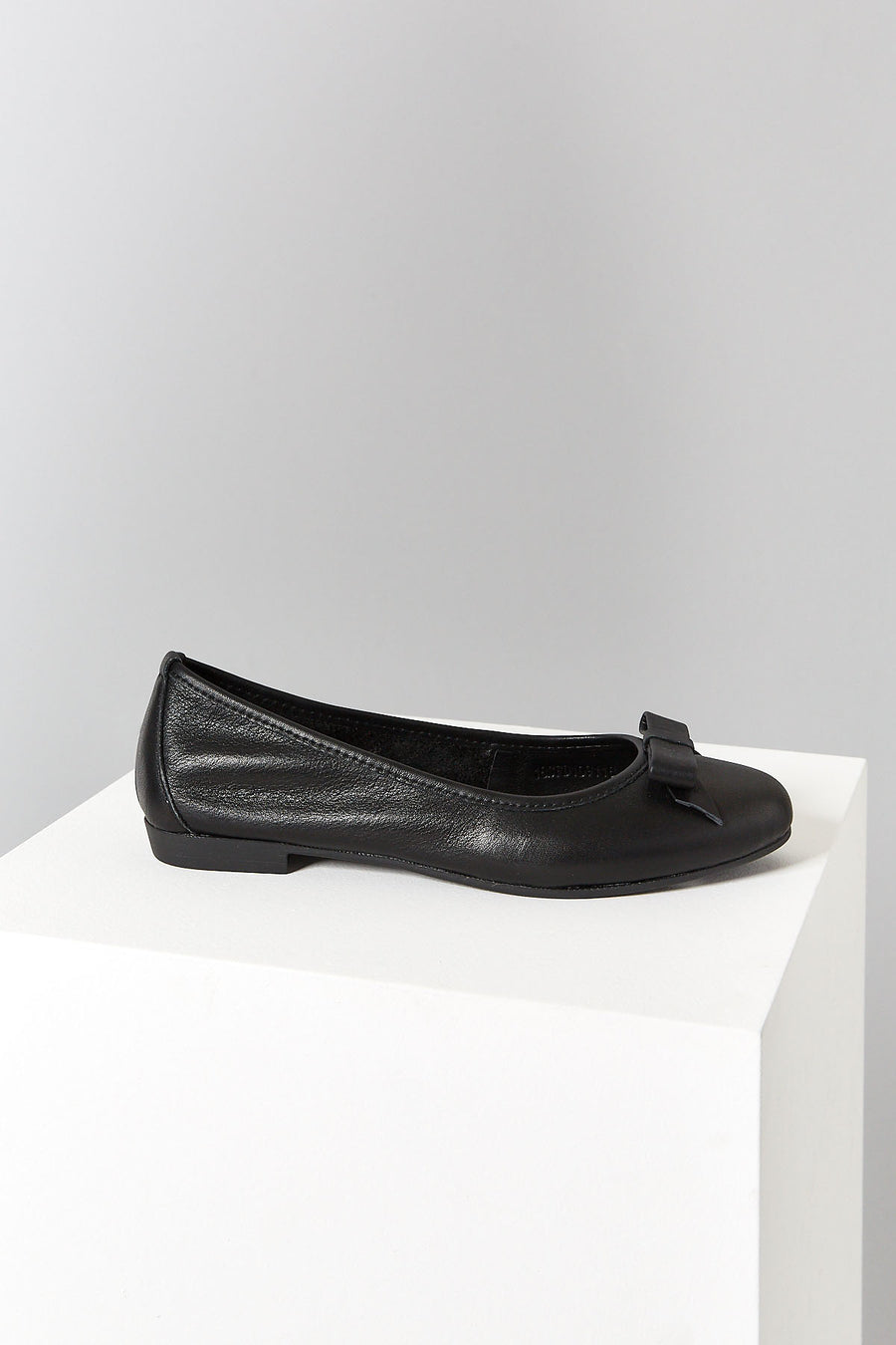 Women's Leather Ballerinas with Bow Detail