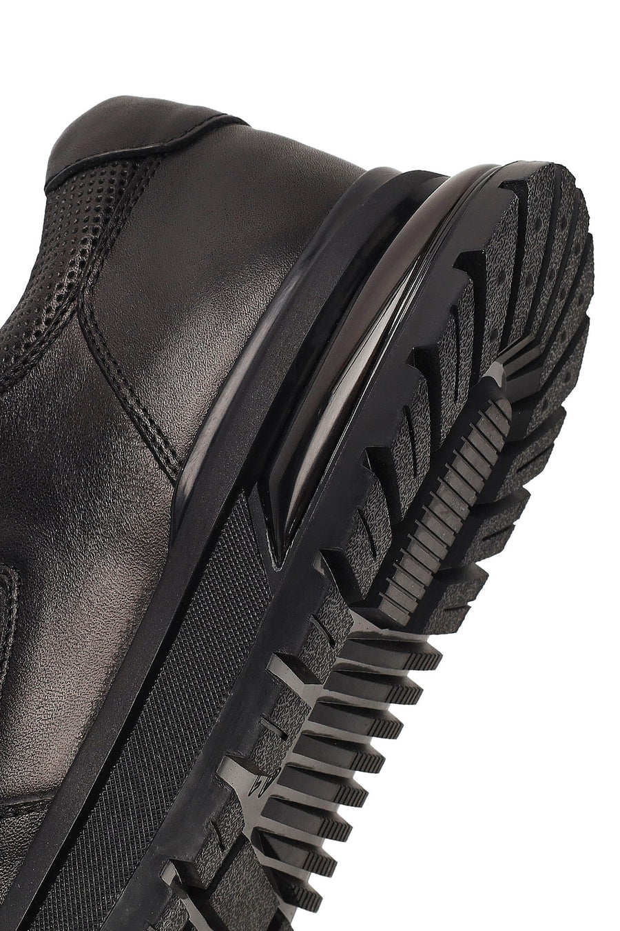 Men's Black Lace-Up Leather Casual Sneaker