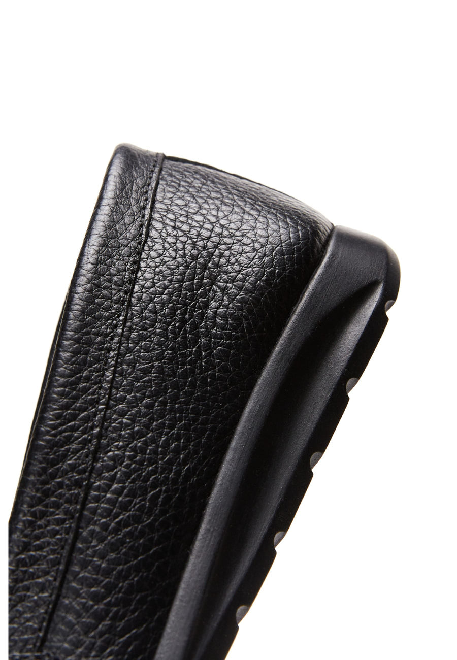 Women's Black Leather Comfort Loafer