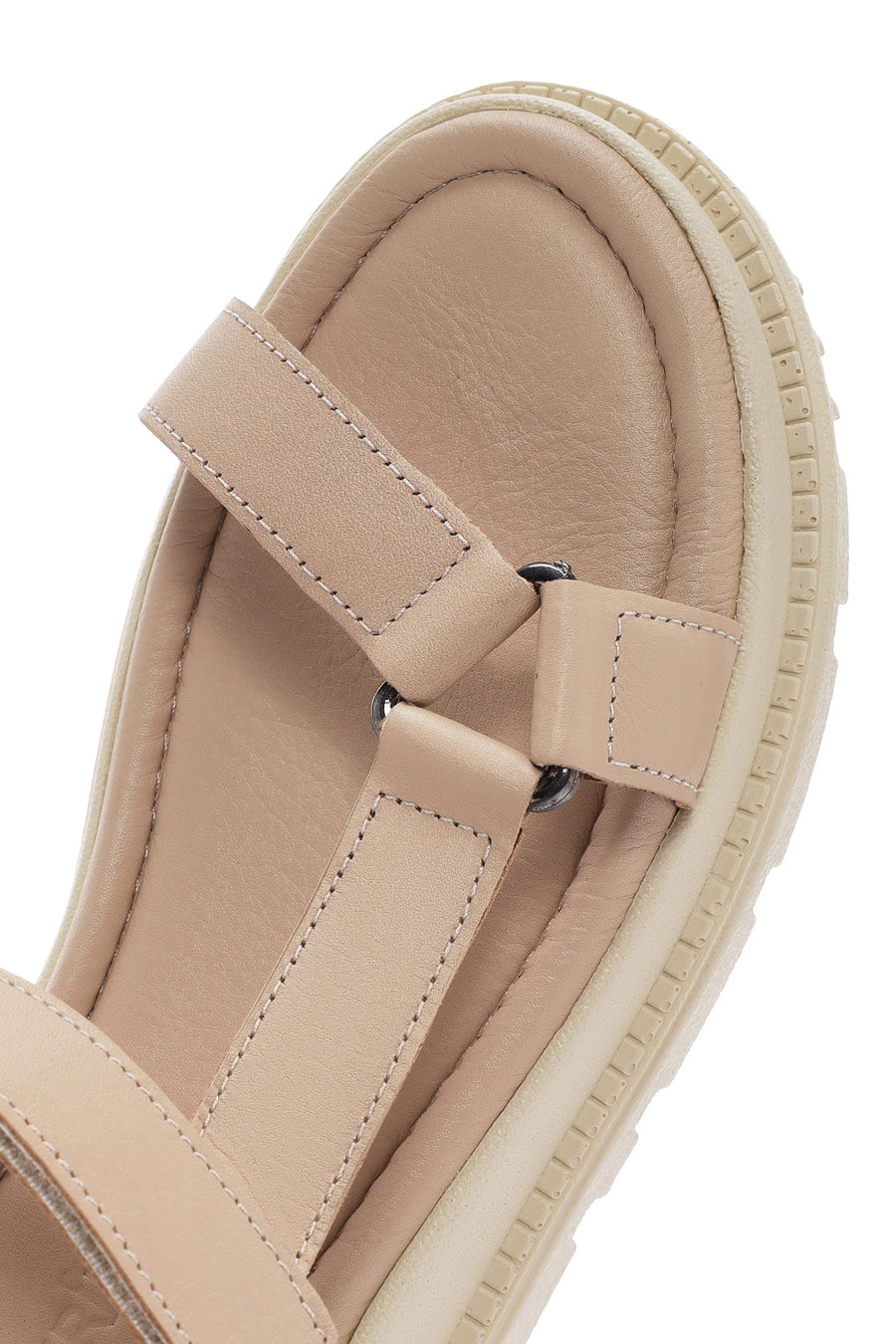 Kadın Bej Bilekten Bantlı Deri Comfort Sandalet