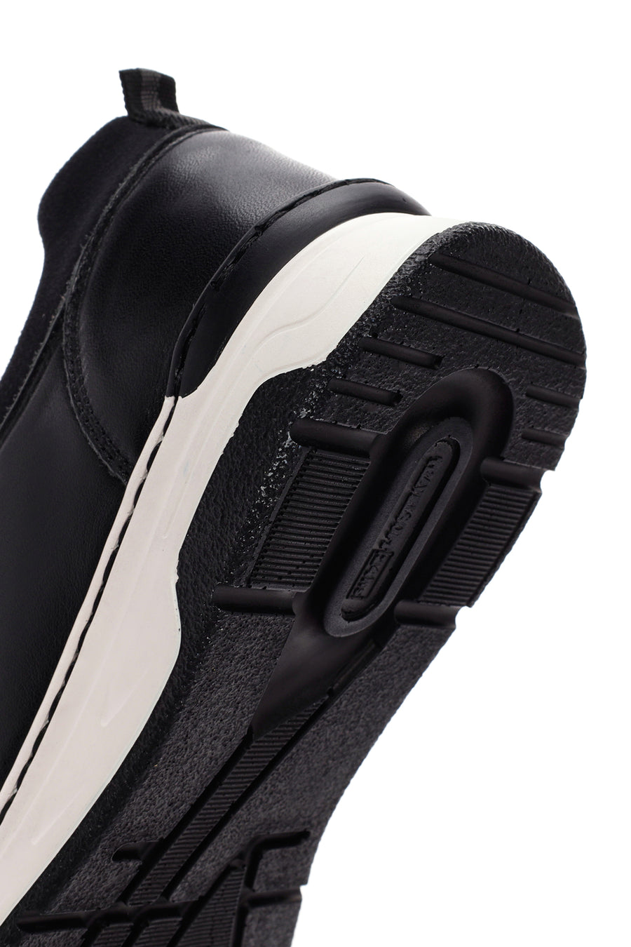 Kadın Siyah Bağcıklı Kalın Tabanlı Deri Sneaker