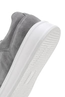 Erkek Gri Kalın Tabanlı Bağcıklı Süet Deri Sneaker | Derimod