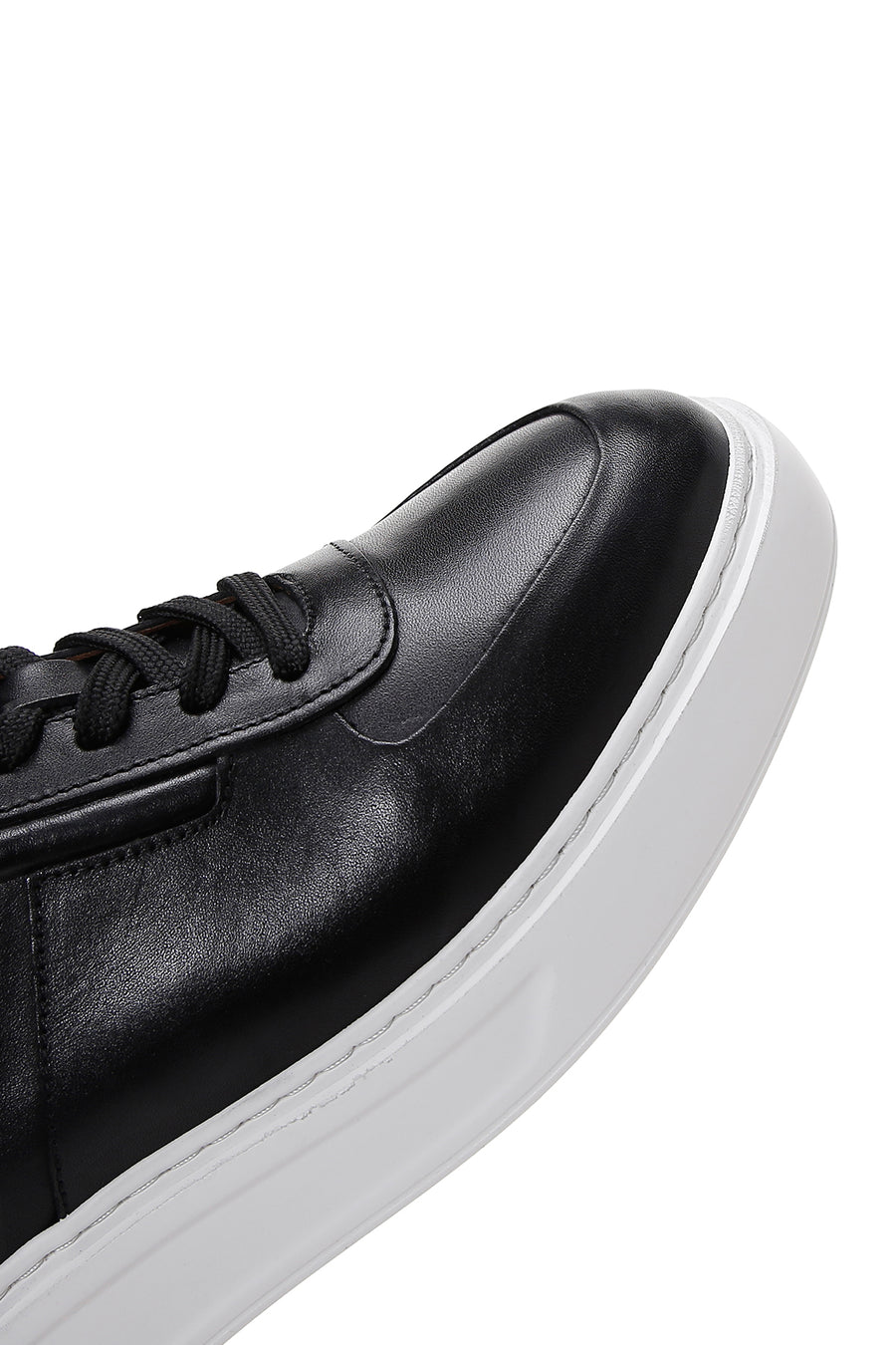 Erkek Siyah Bağcıklı Deri Sneaker