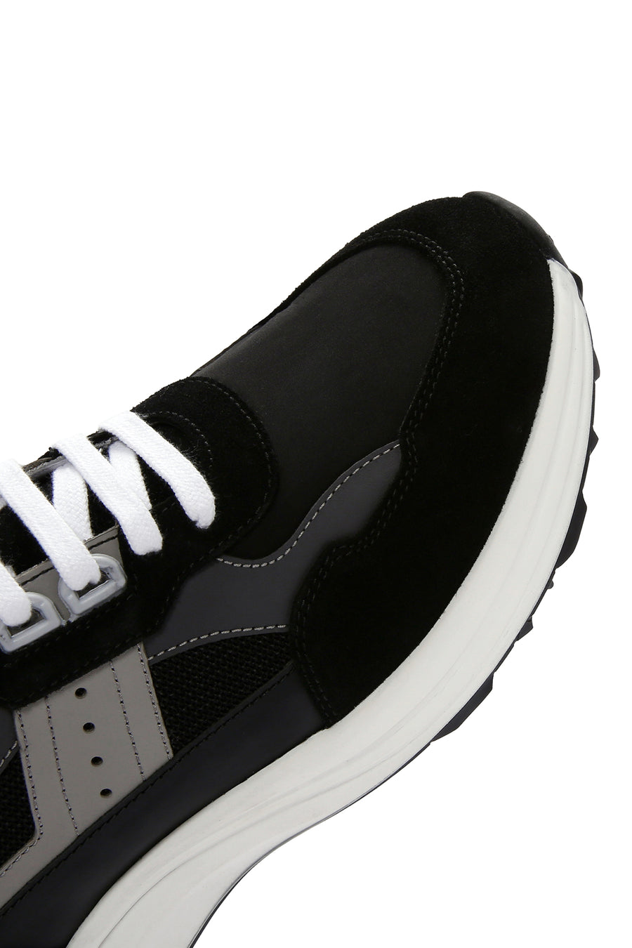 Erkek Siyah Bağcıklı Kalın Tabanlı Deri Sneaker