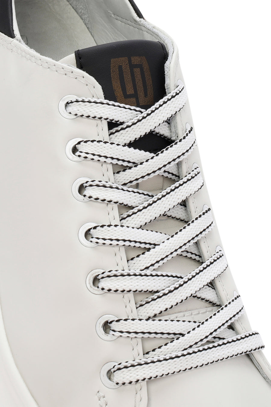 Erkek Beyaz Kalın Tabanlı Bağcıklı Deri Sneaker