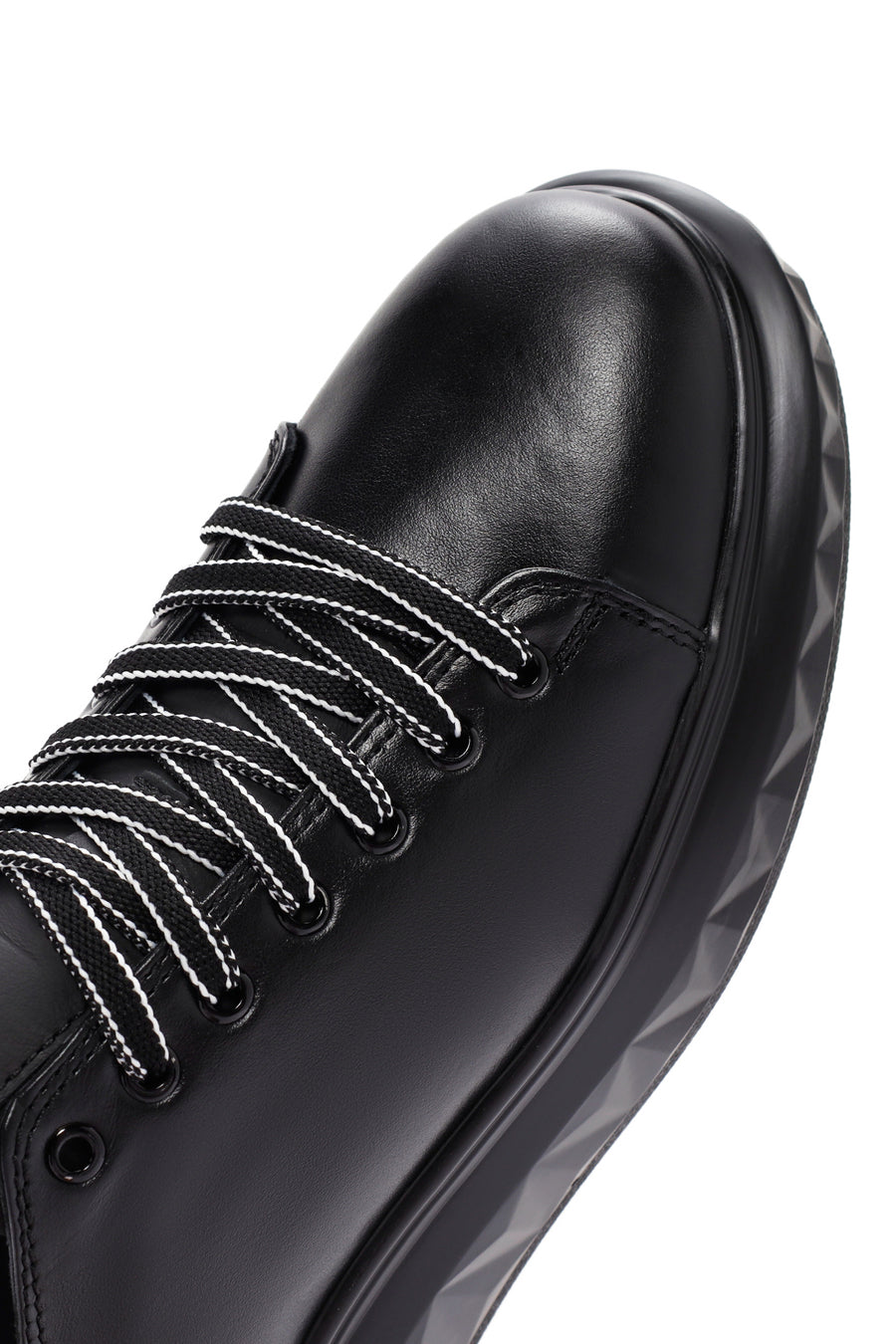 Erkek Siyah Kalın Tabanlı Bağcıklı Deri Sneaker