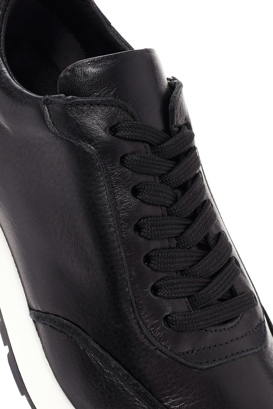 Erkek Siyah Bağcıklı Deri Sneaker
