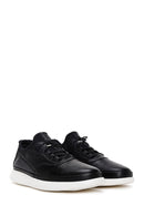 Erkek Siyah Bağcıklı Deri Sneaker | Derimod