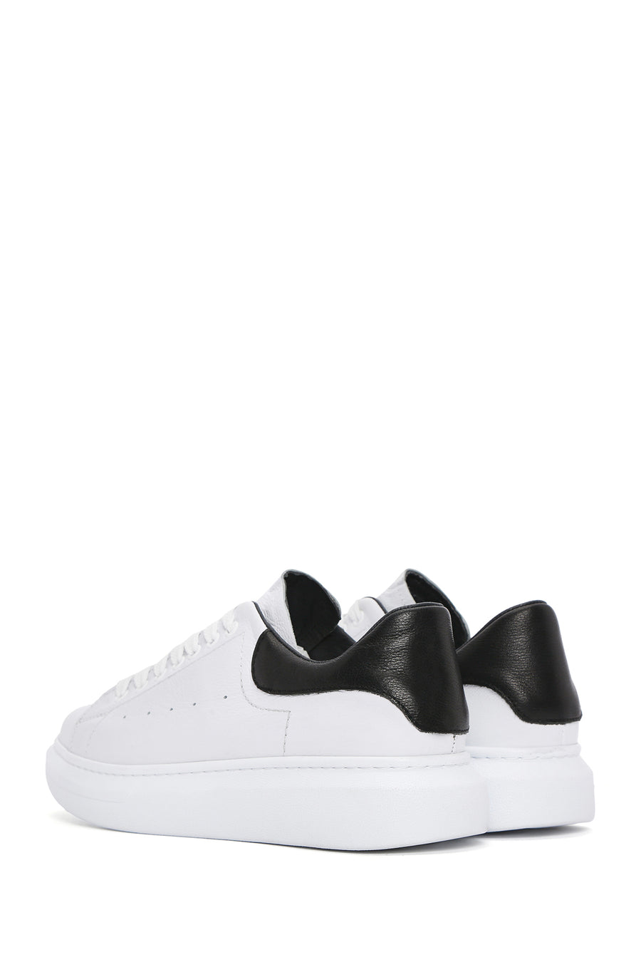 Erkek Beyaz Bağcıklı Kalın Tabanlı Deri Sneaker