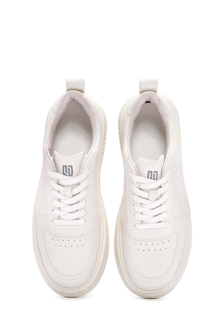 Erkek Beyaz Bağcıklı Kalın Tabanlı Deri Sneaker