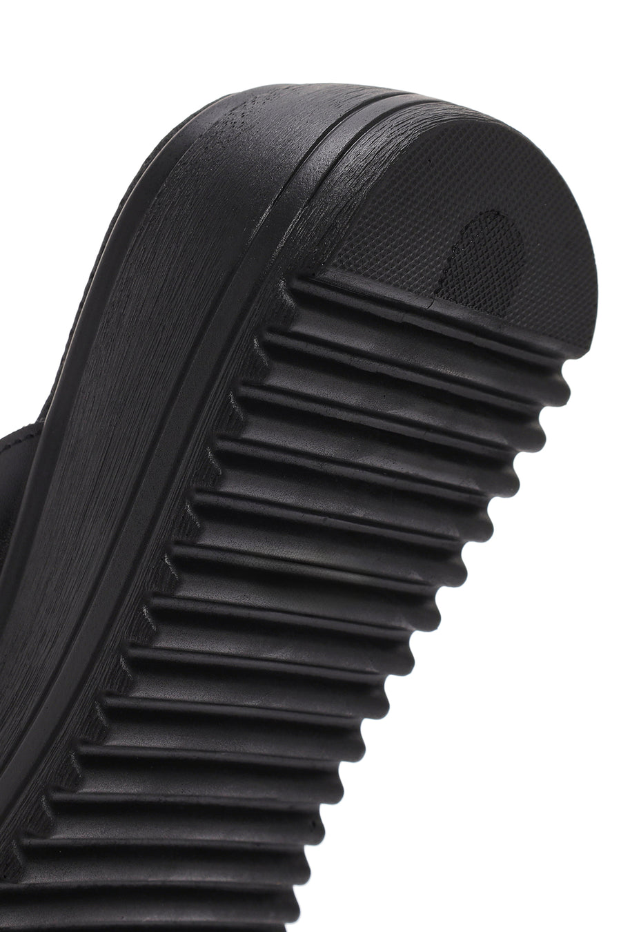 Women Black Thick Sole Buckle Detail Comfort Slippers