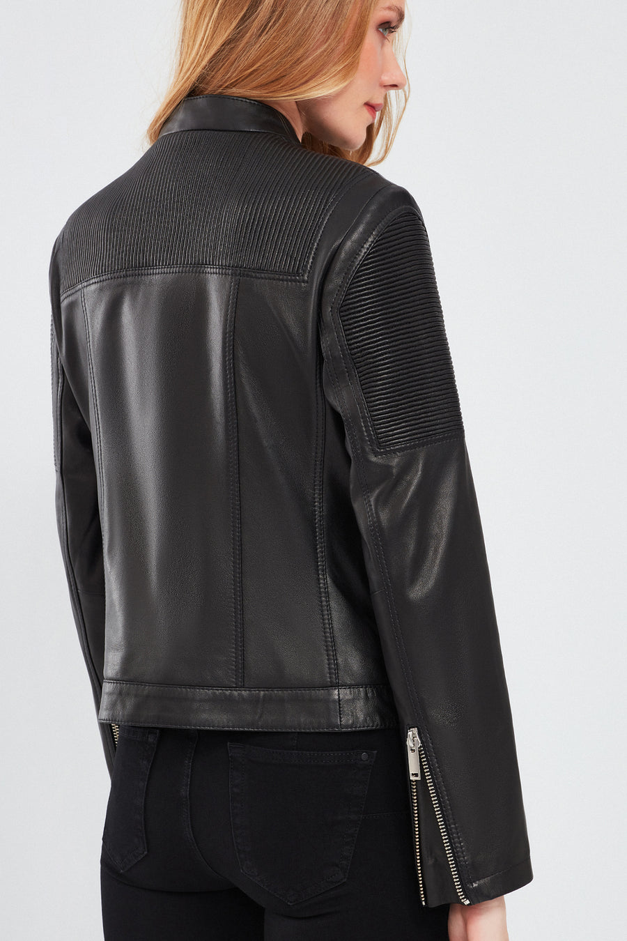 Milano Women's Black Short Leather Jacket