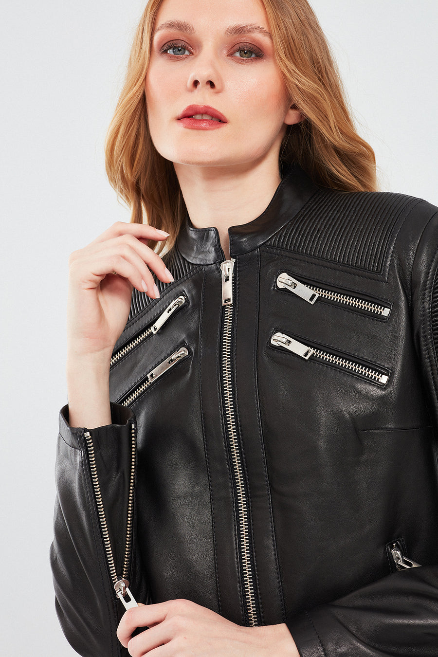 Milano Women's Black Short Leather Jacket