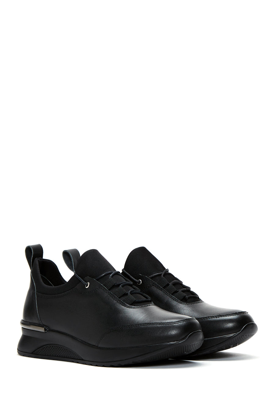 
Women's Black Lace-Up Leather Casual Shoes
