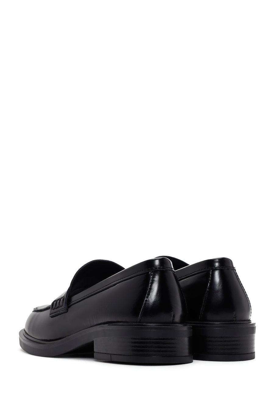 Women's Black Leather Classic Loafer