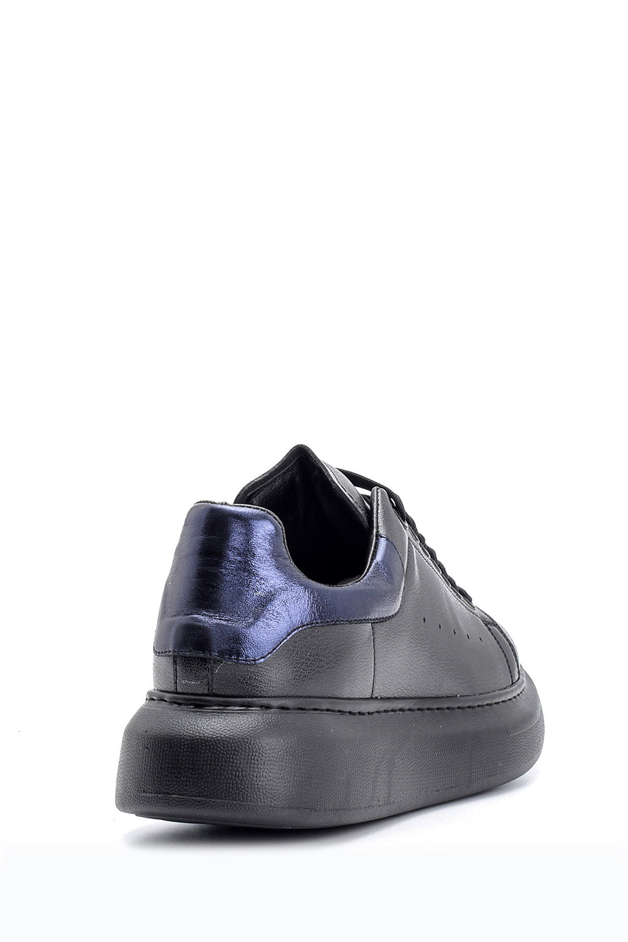 women sneakers