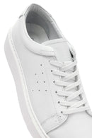 Men's White Lace-up Thick-Sole Leather Sneaker | Derimod