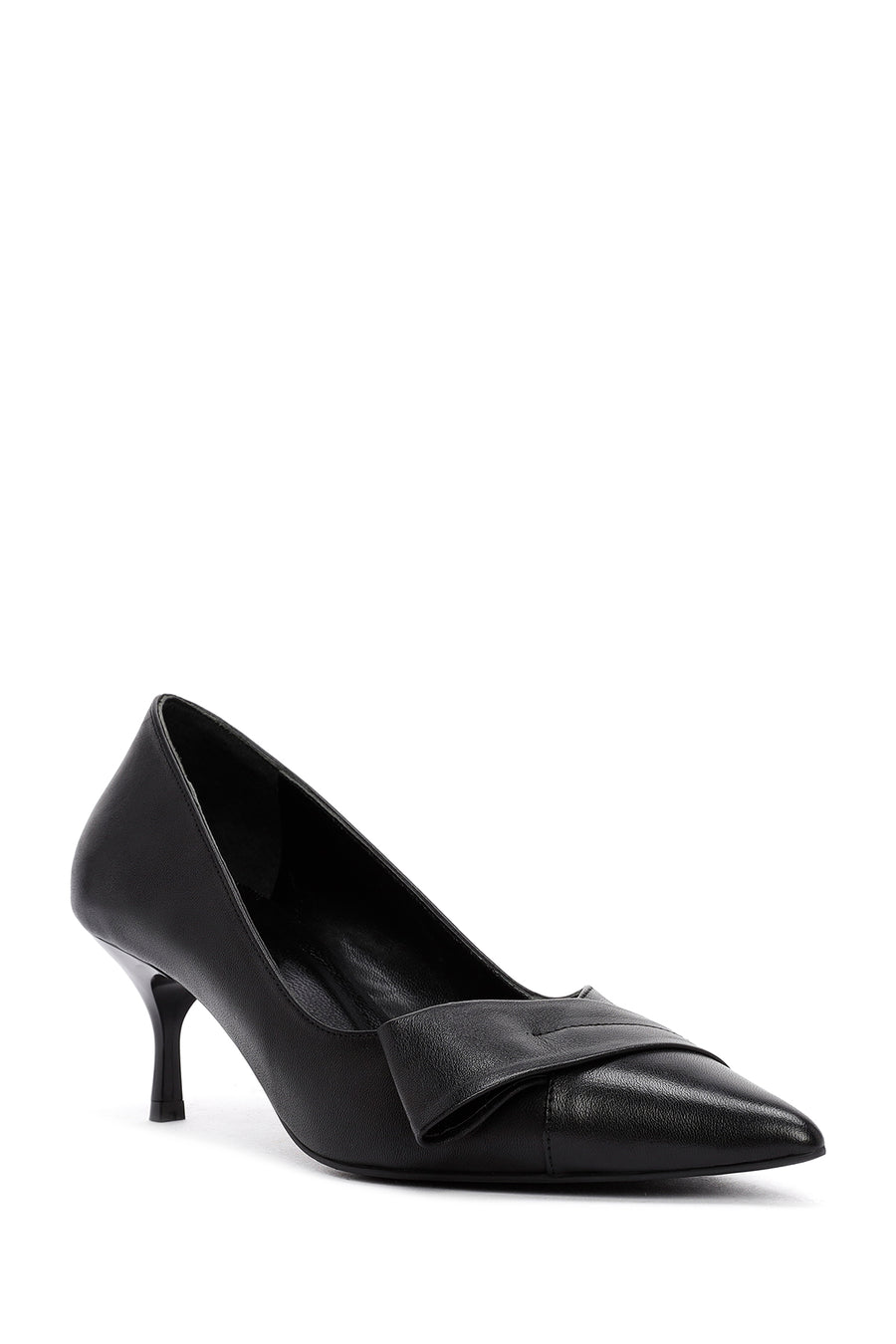 Woman Black Low Thin Heels Leather Shoe