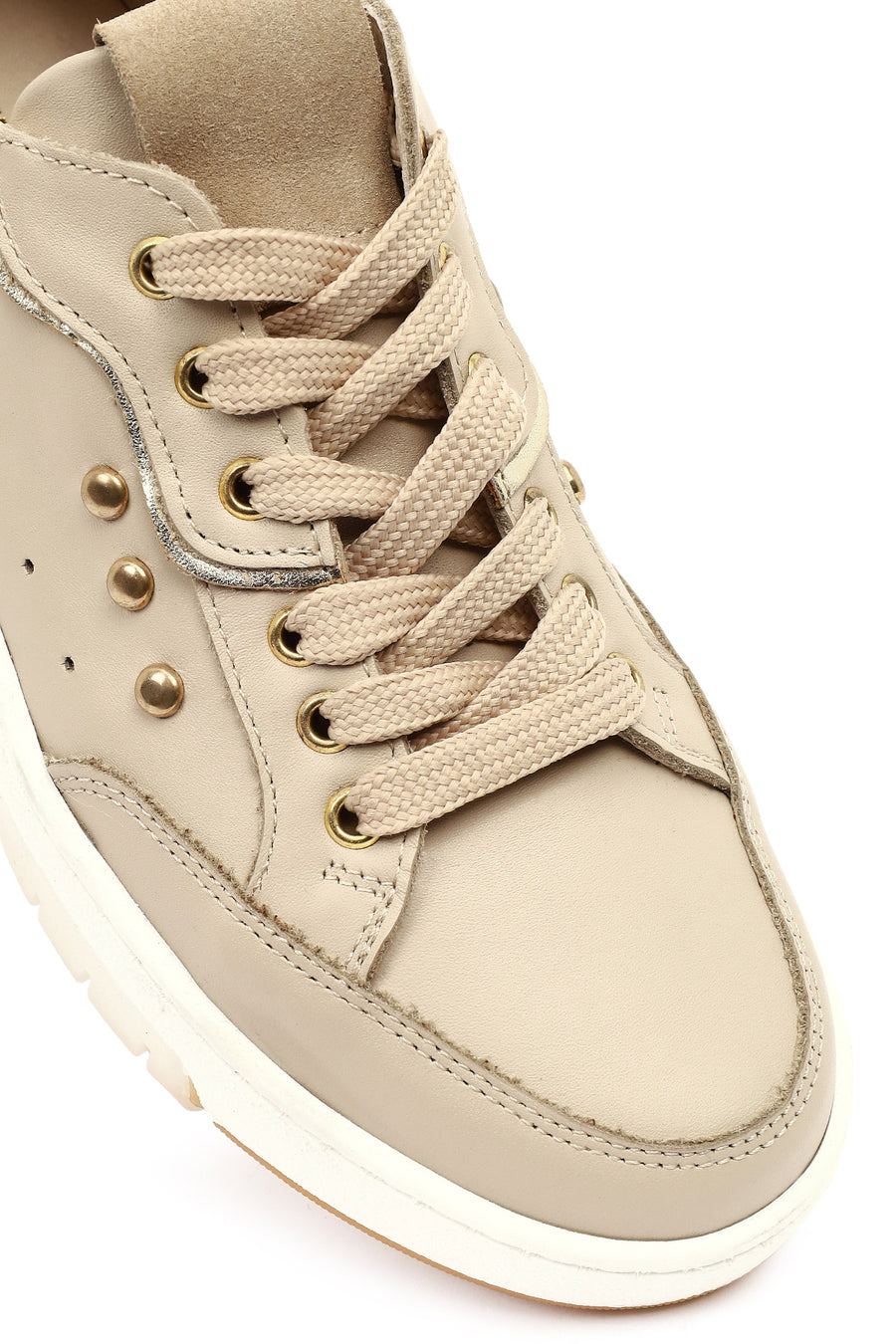Kadın Bej Bağcıklı Kalın Tabanlı Deri Sneaker