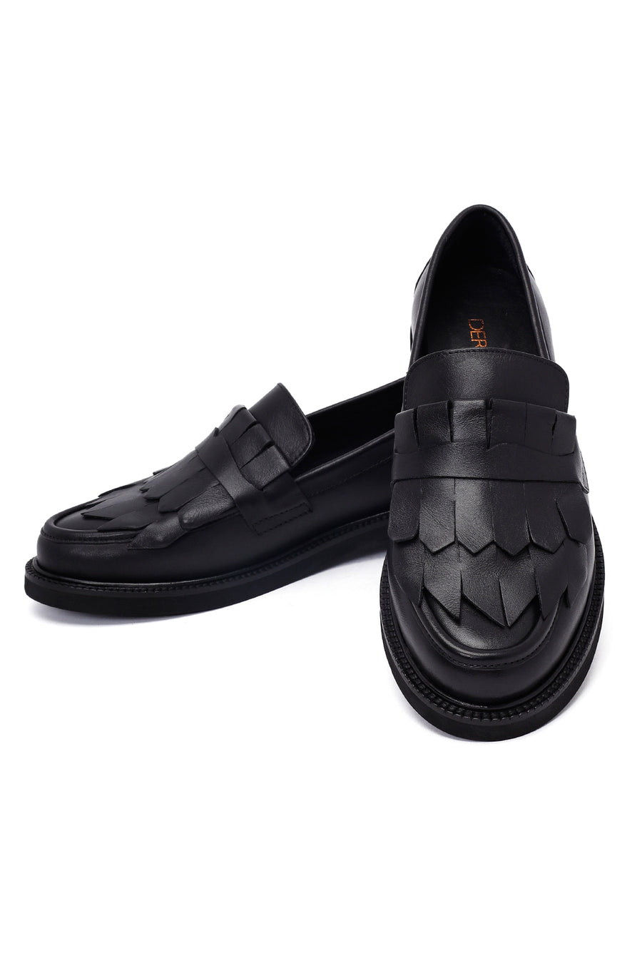 Kadın Siyah Püsküllü Deri Maskülen Loafer