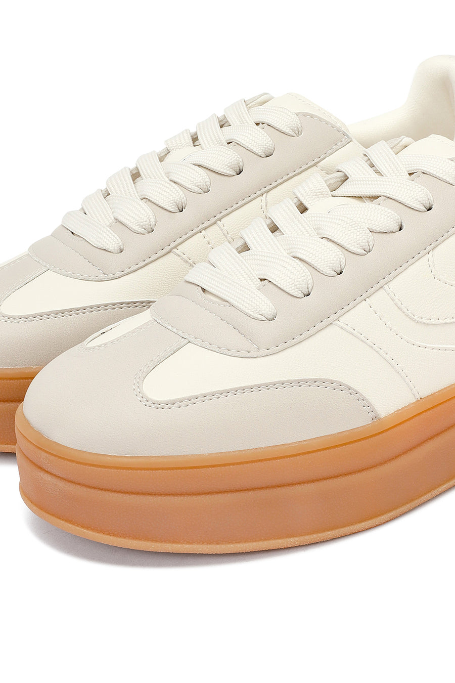 Kadın Bej Bağcıklı Kalın Tabanlı Sneaker