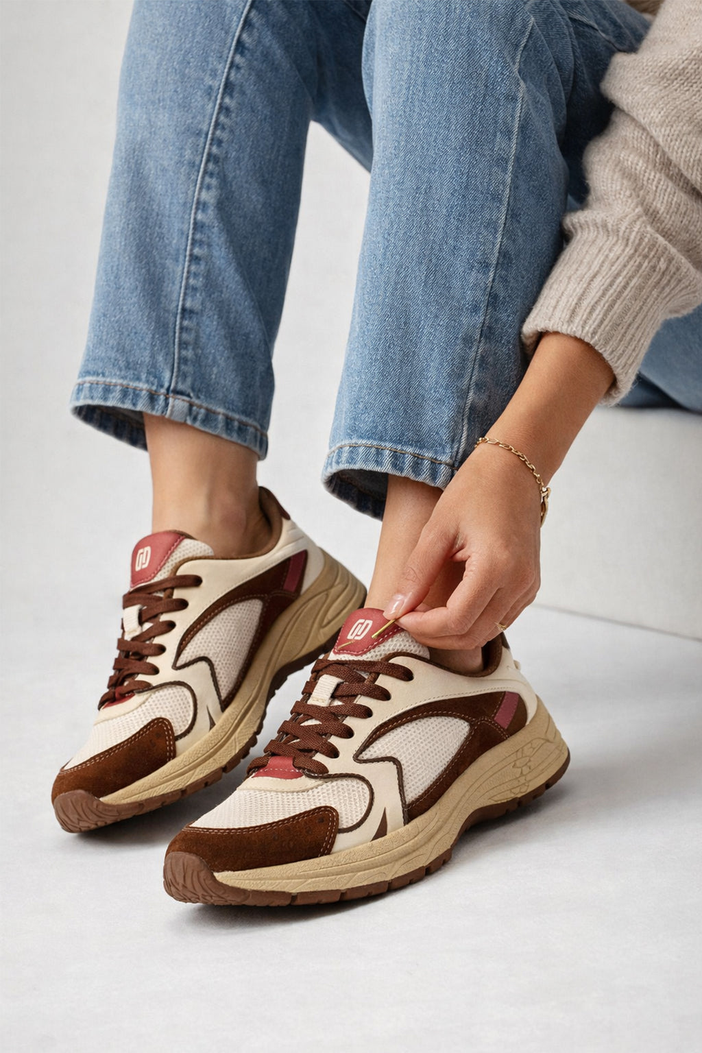 Derimod Studio Kadın Bej Bağcıklı Kalın Tabanlı Sneaker