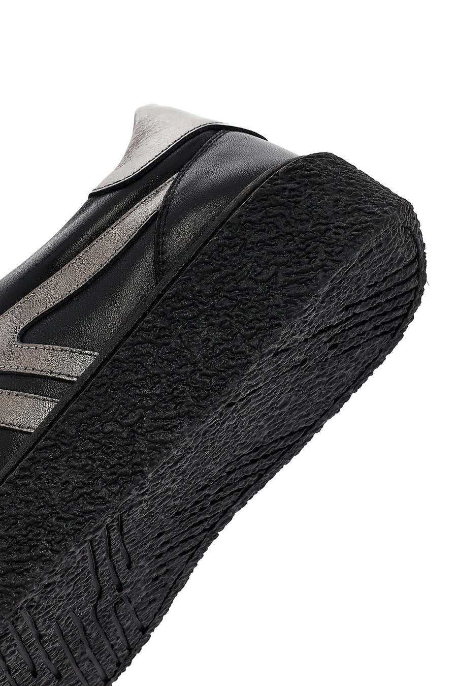 Woman Black Lace-Up Thick Sole Leather Sneakers
