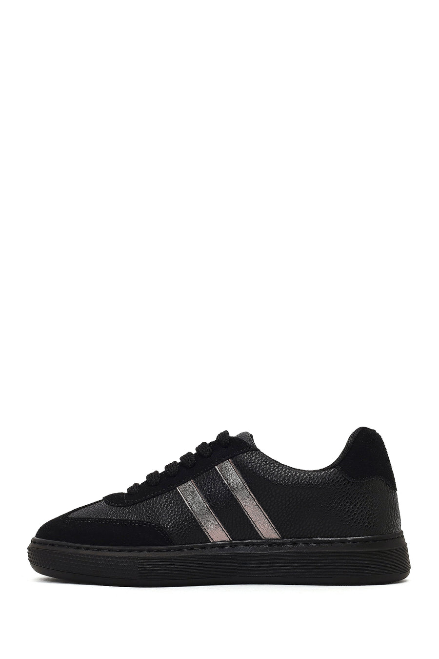 Women's Black Lace-Up Thick-Soled Sneaker