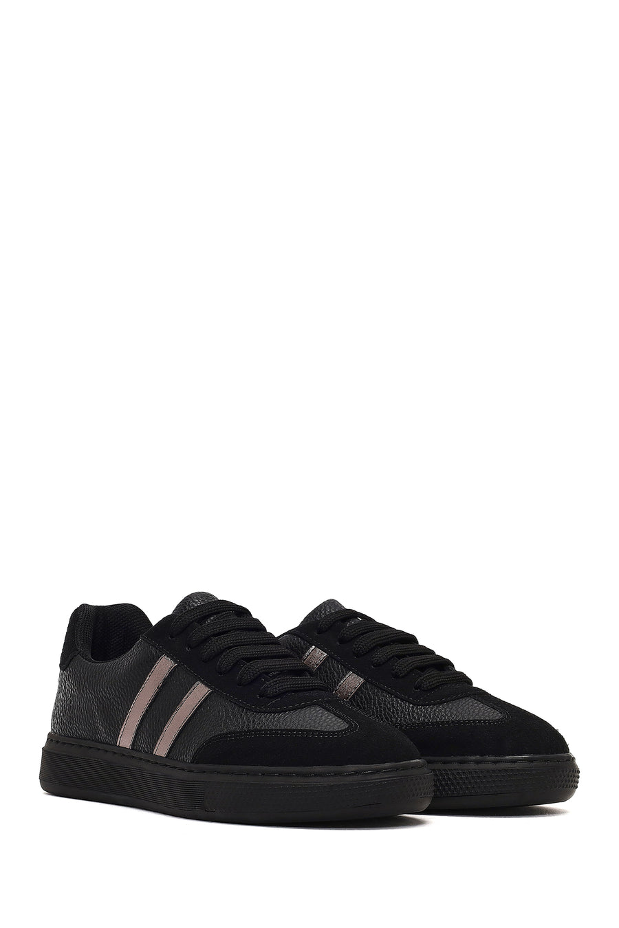 Women's Black Lace-Up Thick-Soled Sneaker