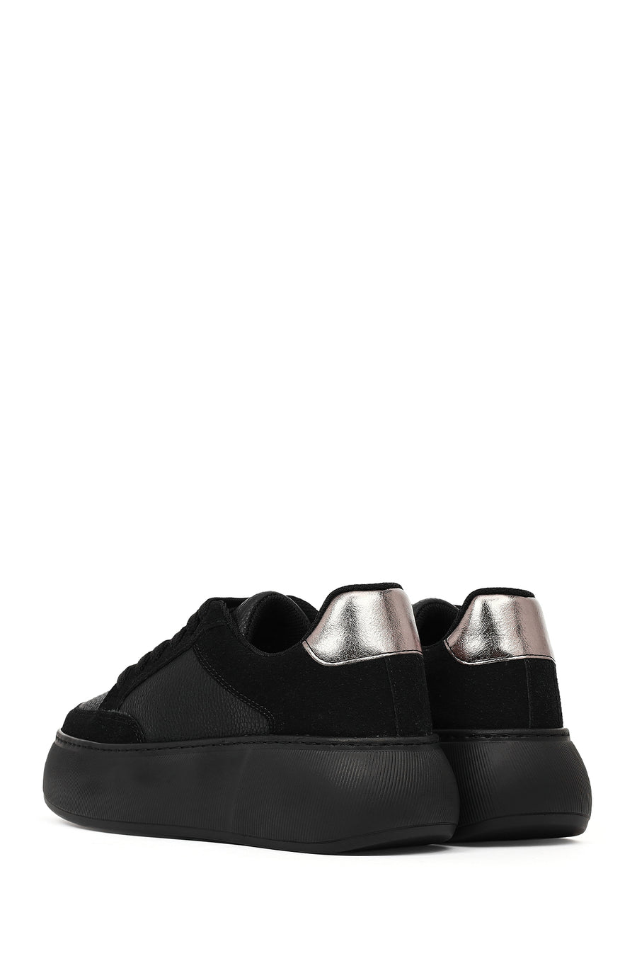 Women's Black Lace-Up Thick-Soled Sneaker