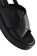 
Women's Black Ankle Buckle Thick Sole Leather Sandal
 | Derimod