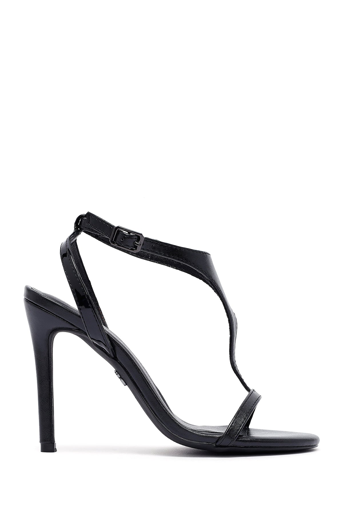 Complete the Look by Purchasing Together!