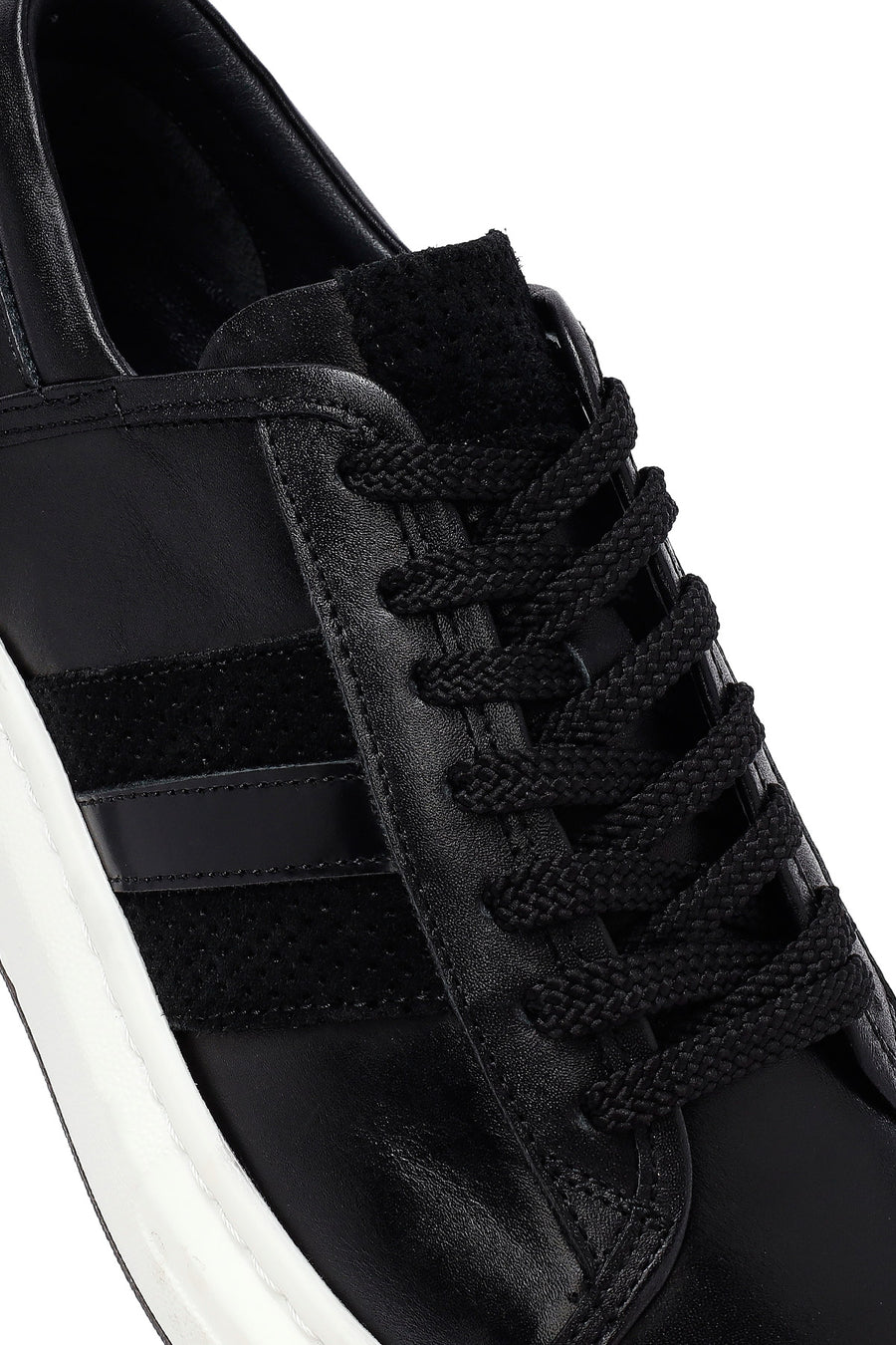 Men's Black Lace-Up Thick Sole Leather Sneakers