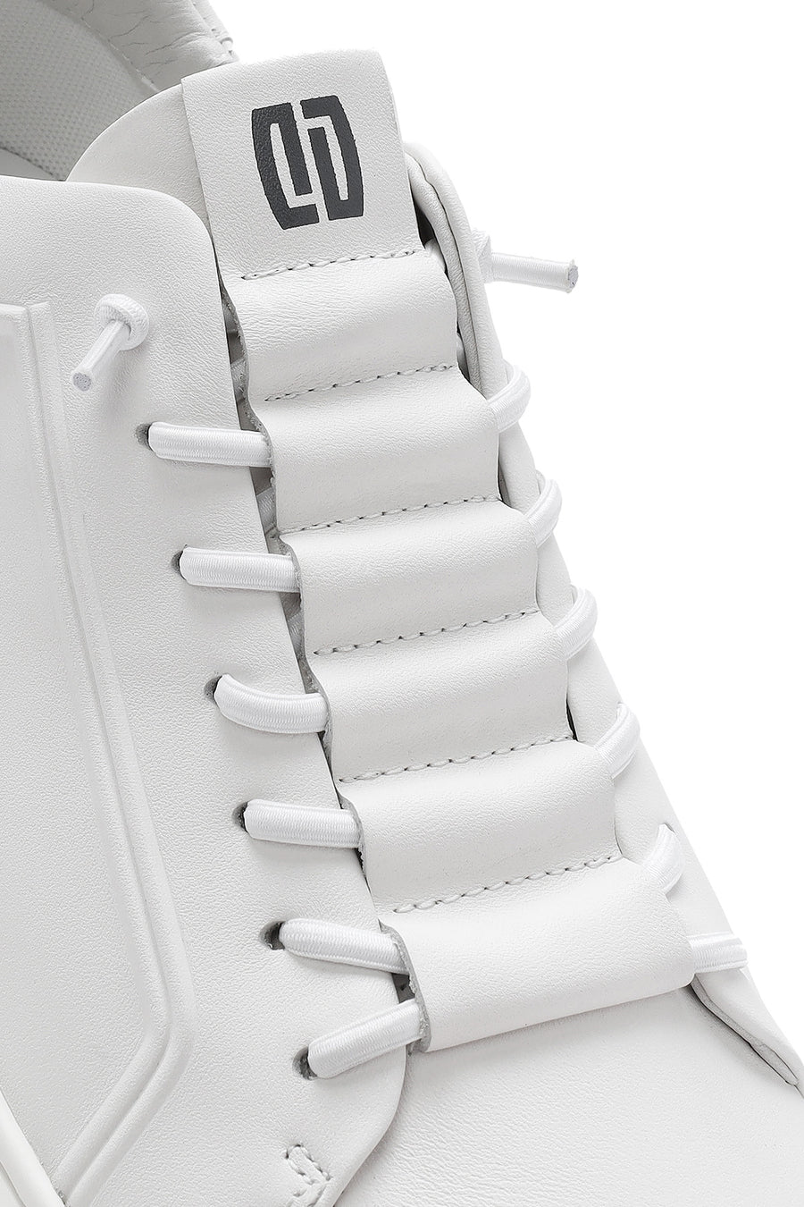Men's White Lace-up Leather Sneaker