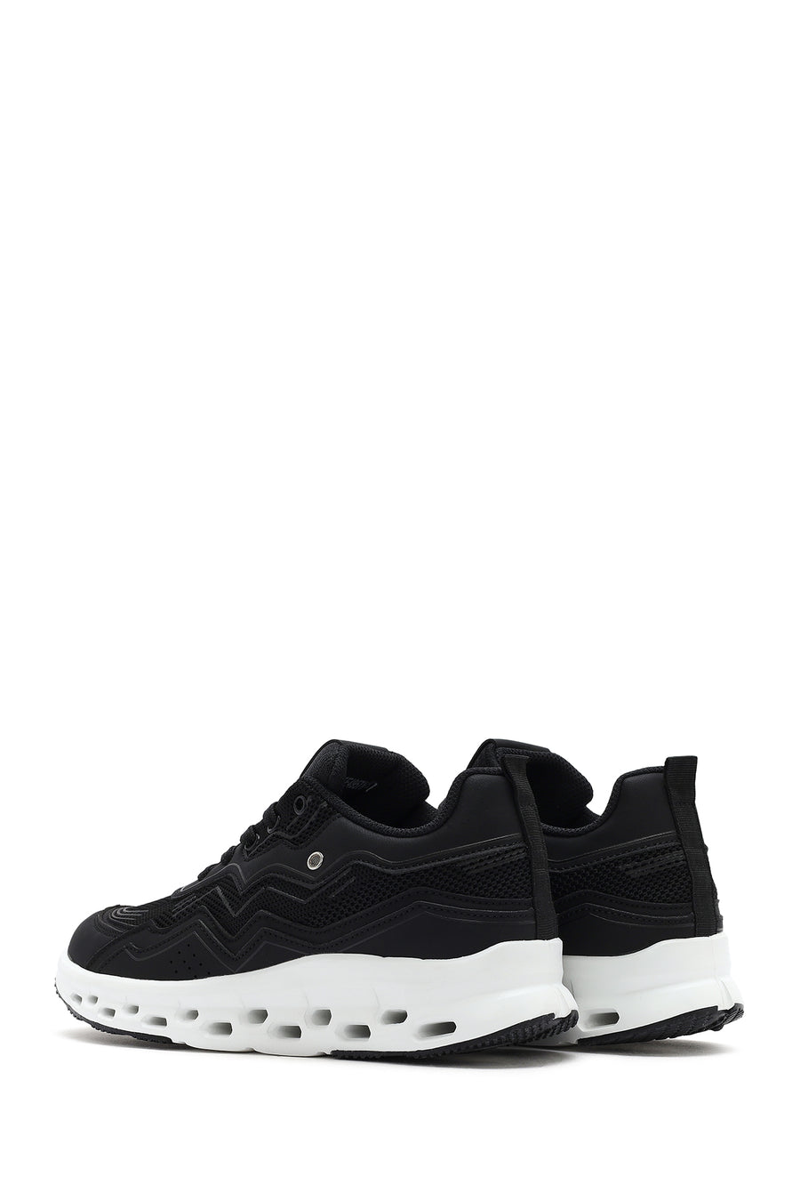 Kadın Siyah Bağcıklı Kalın Tabanlı Sneaker