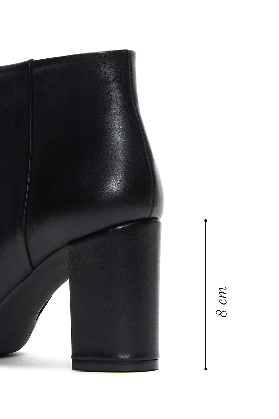 Woman Black Zippered Heels Leather Boat