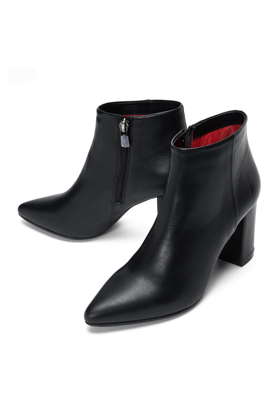 Woman Black Zippered Heels Leather Boat