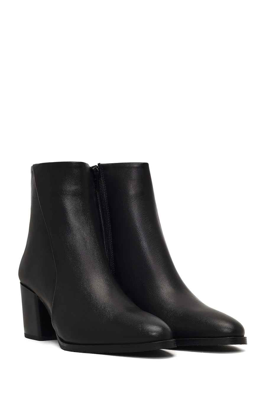Women's Black Zippered Thick Heeled Leather Boot