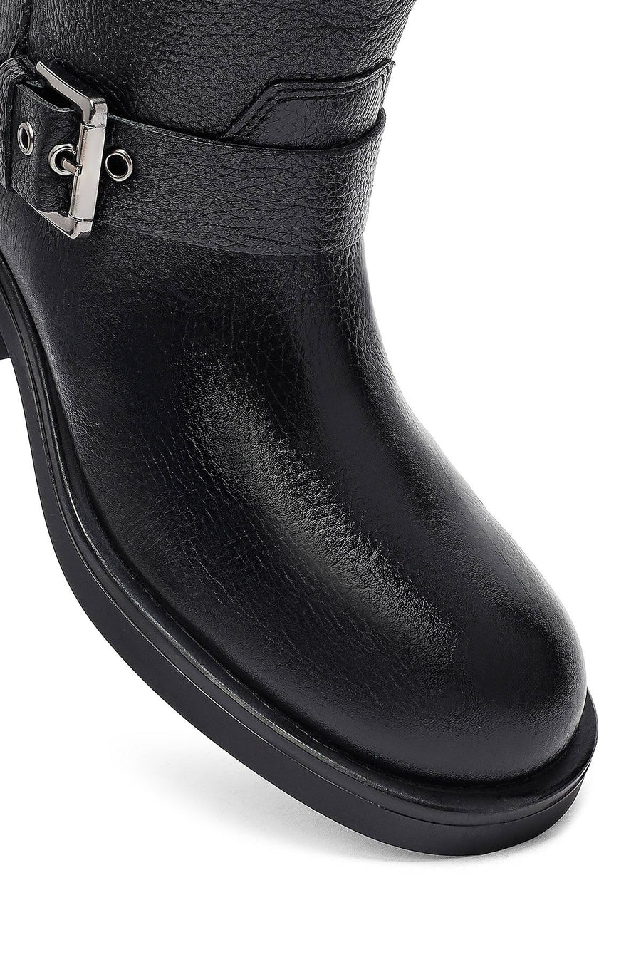 Woman Black Zippered Low Heeled Shoes Leather Boat