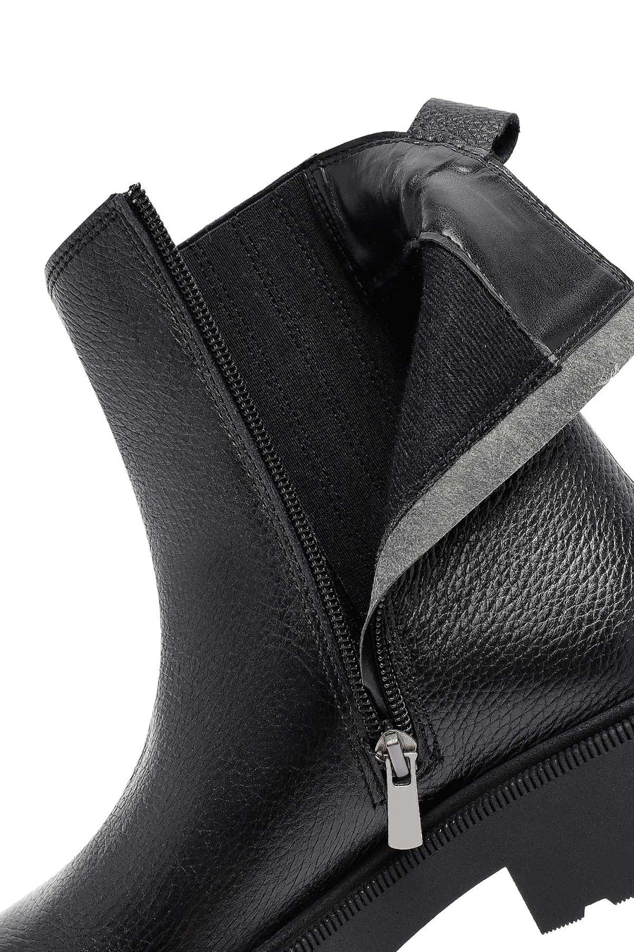 Woman Black Zippered Thick Sole Leather Boat