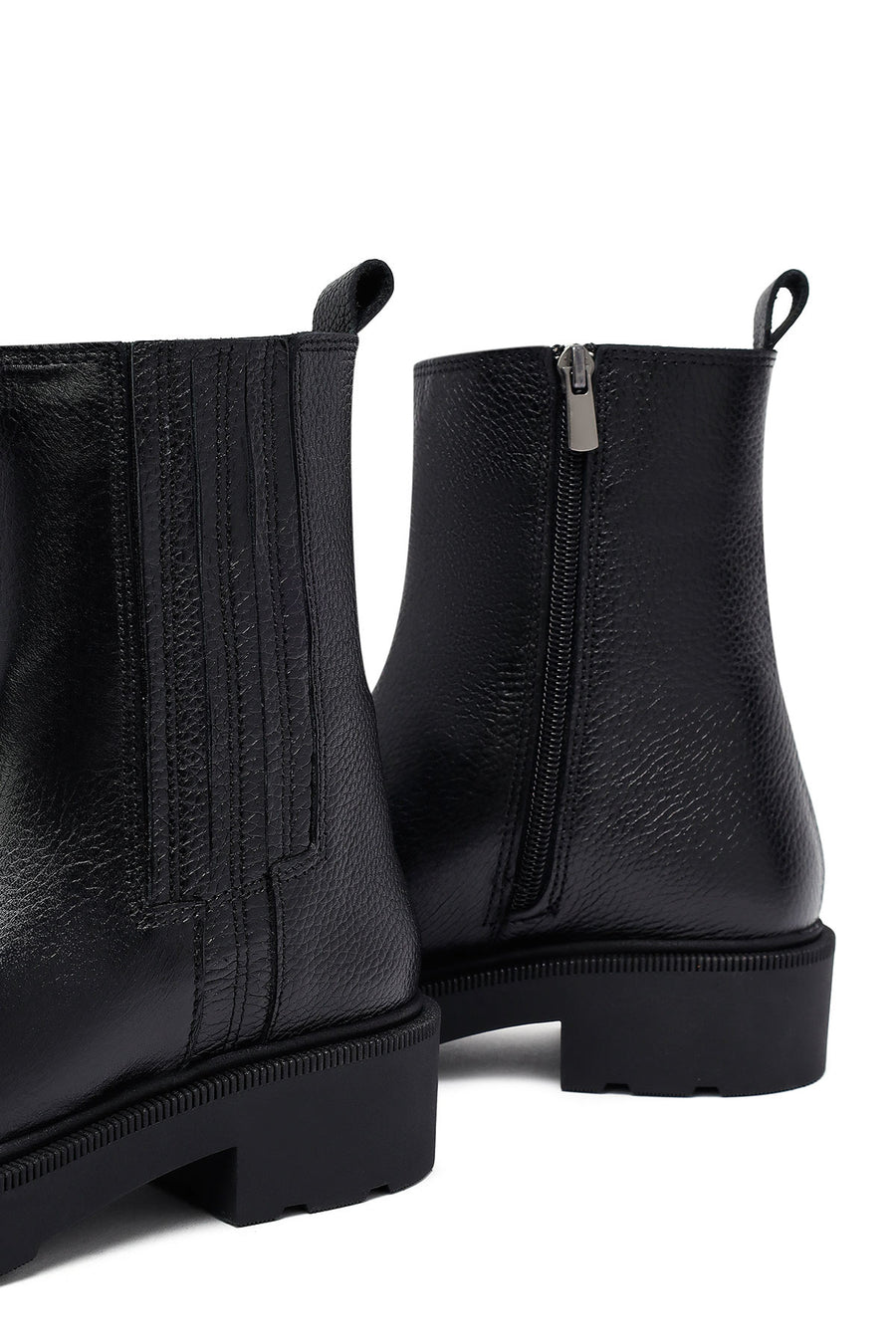 Woman Black Zippered Thick Sole Leather Boat