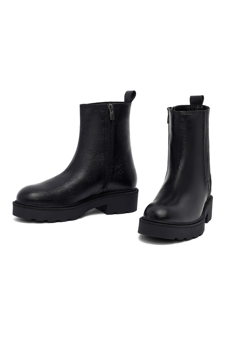 Woman Black Zippered Thick Sole Leather Boat