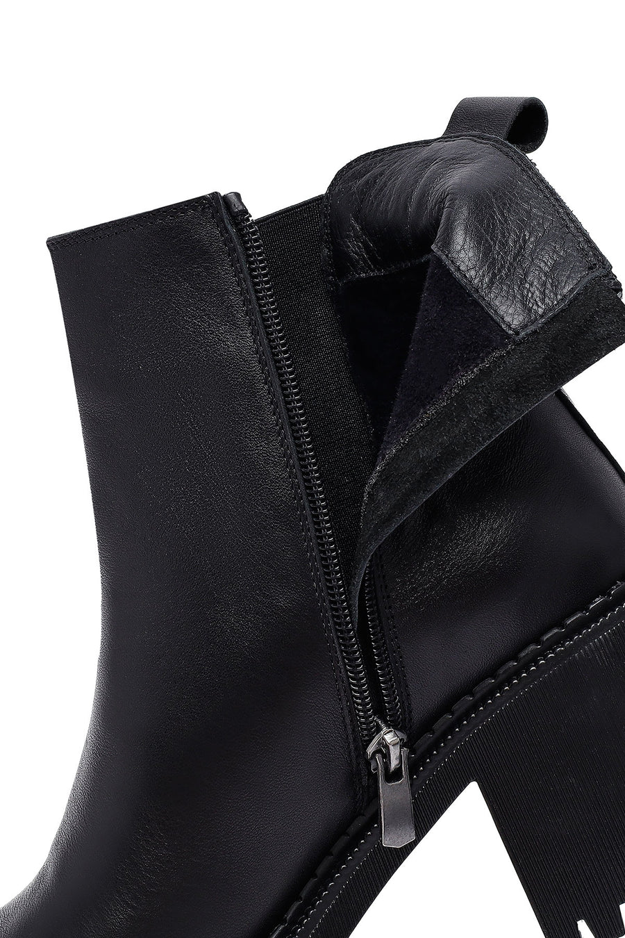 Women's Black Zippered Thick Heeled Leather Boots