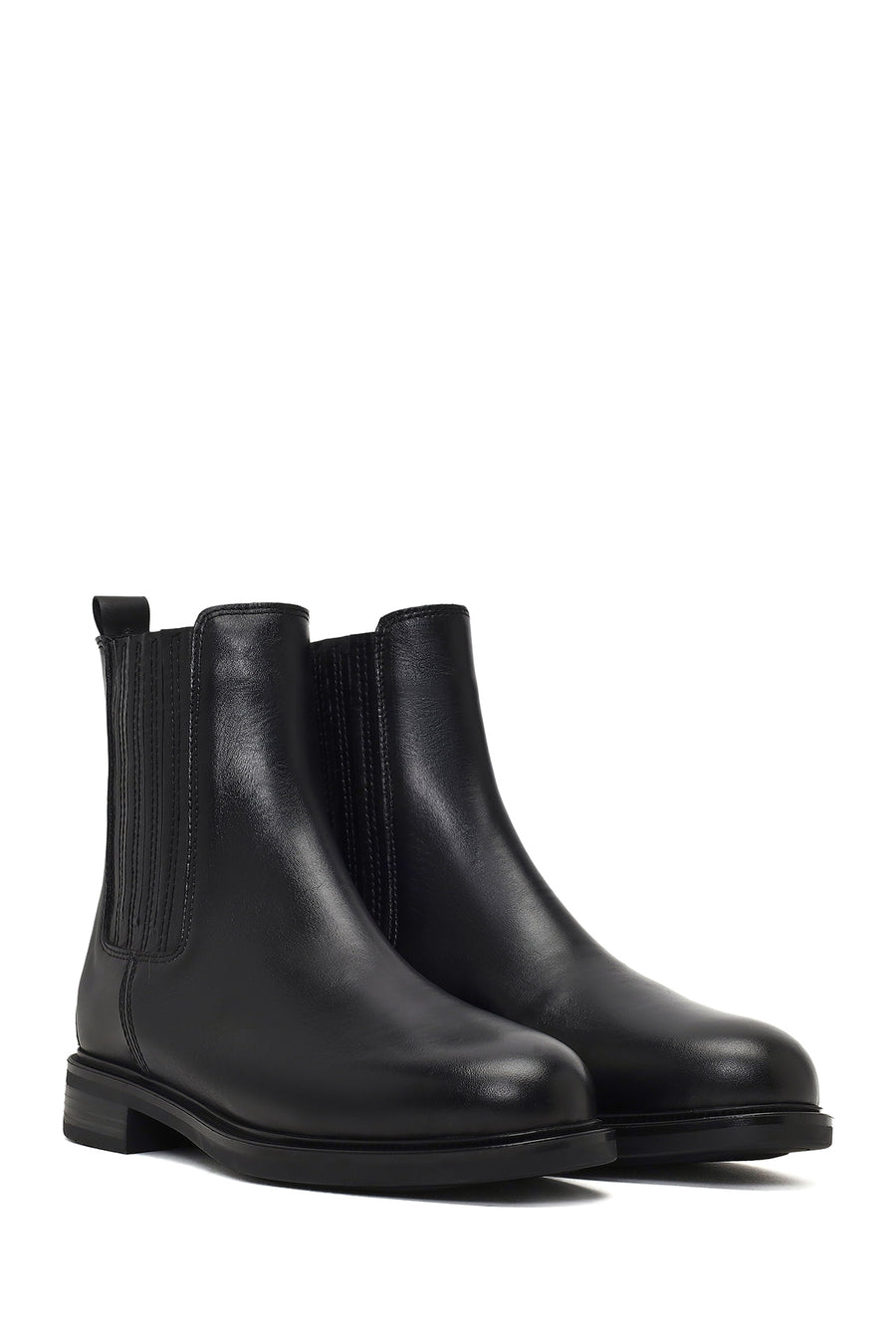 Women's Black Leather Chelsea Boot