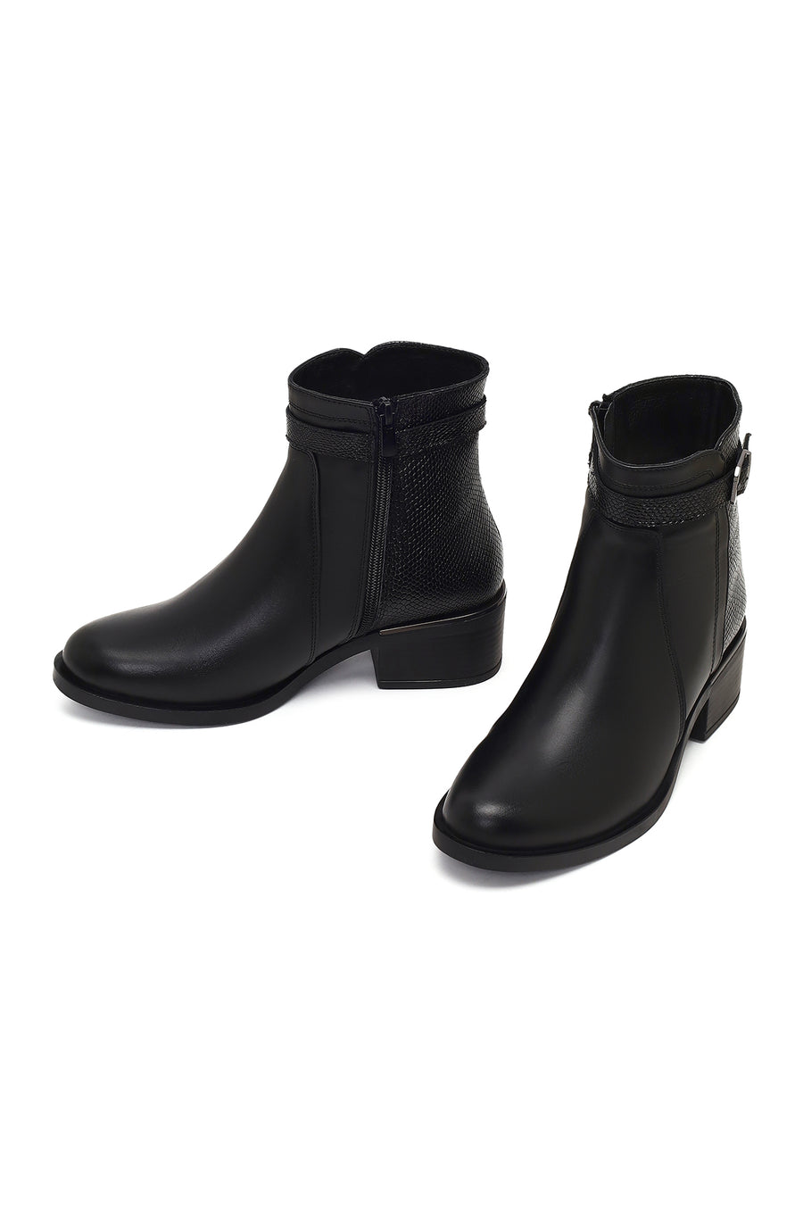 Women's Black Zippered Leather Boots