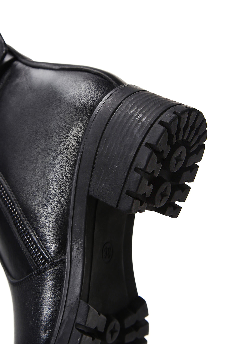 Woman Black Zippered Leather Casual Boots