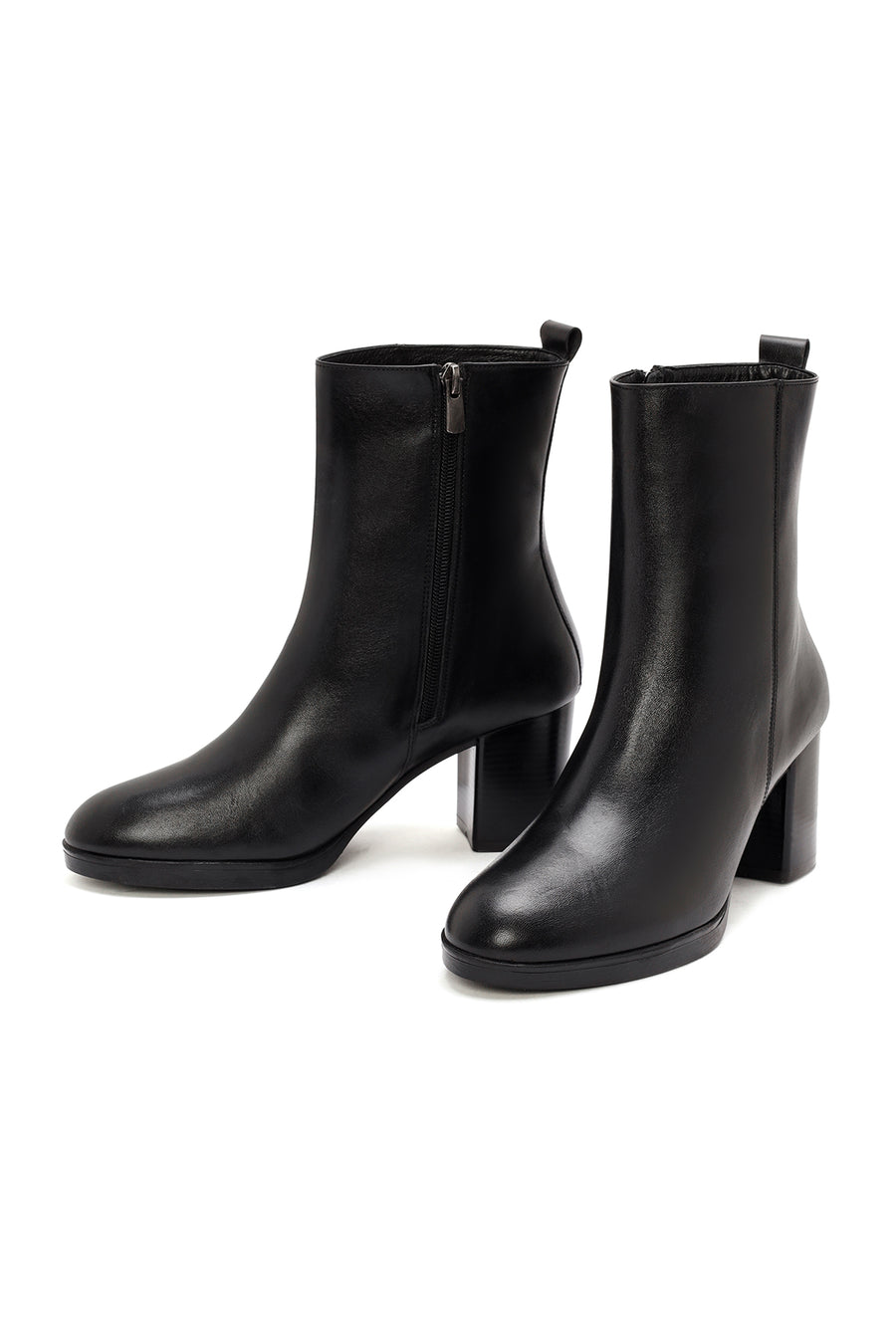 Woman Black Zippered Chunky Heels Leather Boat
